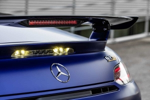 Mercedes-AMG GT R Roadster;Kraftstoffverbrauch kombiniert: 12,4 l/100 km; CO2-Emissionen kombiniert: 284 g/km*

Mercedes-AMG GT R Roadster;Combined fuel consumption: 12.4 l/100 km; combined CO2 emissions: 284 g/km*
