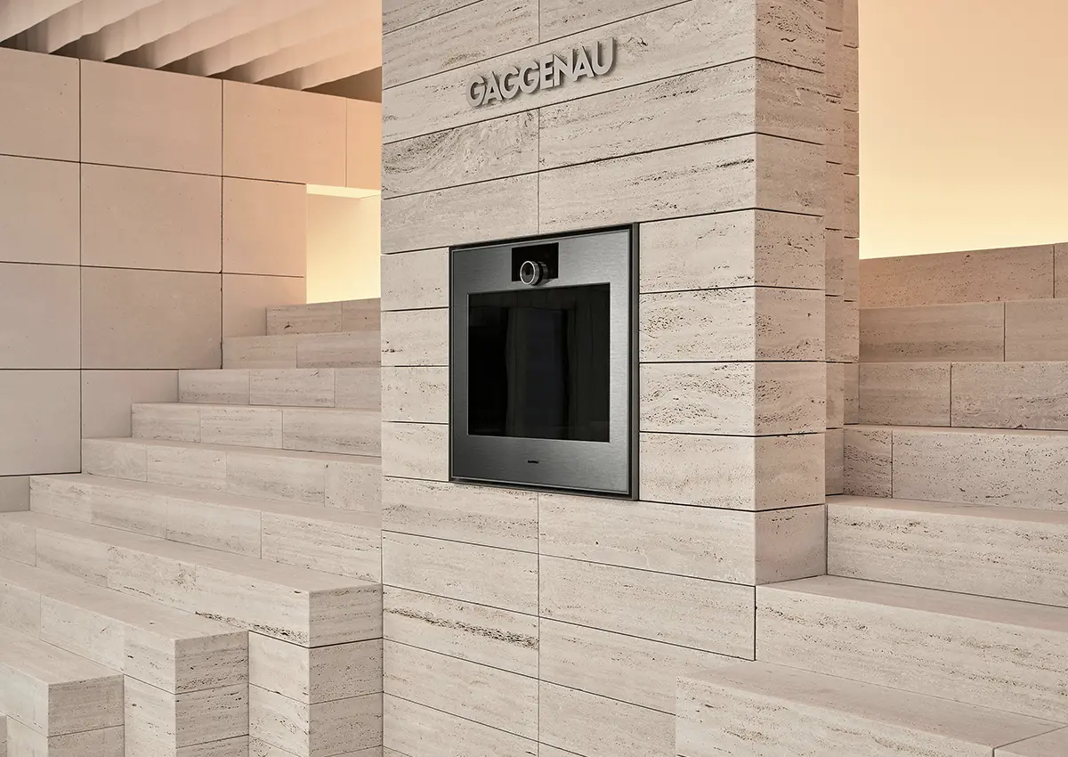 Gaggenau pečica v minimalistični instalaciji Presence v Vili Necchi Campiglio v Milanu.