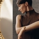 Cartier Baignoire Clou de Paris iz rumenega zlata z integrirano togo zapestnico