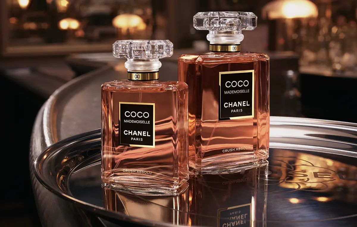 Steklenička Chanel Coco Mademoiselle Crush Absolu, nova intenzivna jantarna dišava