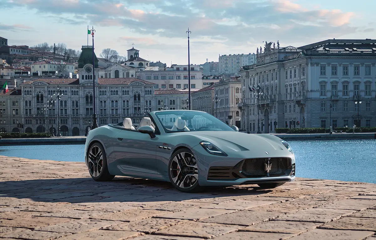 Maserati v Trstu z modeli GranTurismo, GranCabrio in Grecale