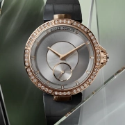 roger-dubuis-lady-of-the-lake Ura Roger Dubuis Excalibur Lady of the Lake iz rožnatega zlata z diamanti in sivo številčnico